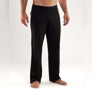 Lululemon Athletica Men’s Kung Fu Black Pants With Pockets Size M
